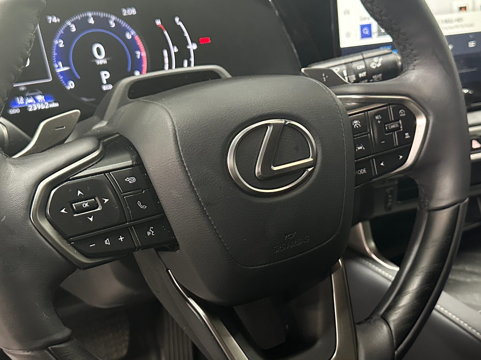 Thumbnail: 2024 Lexus RX - 5