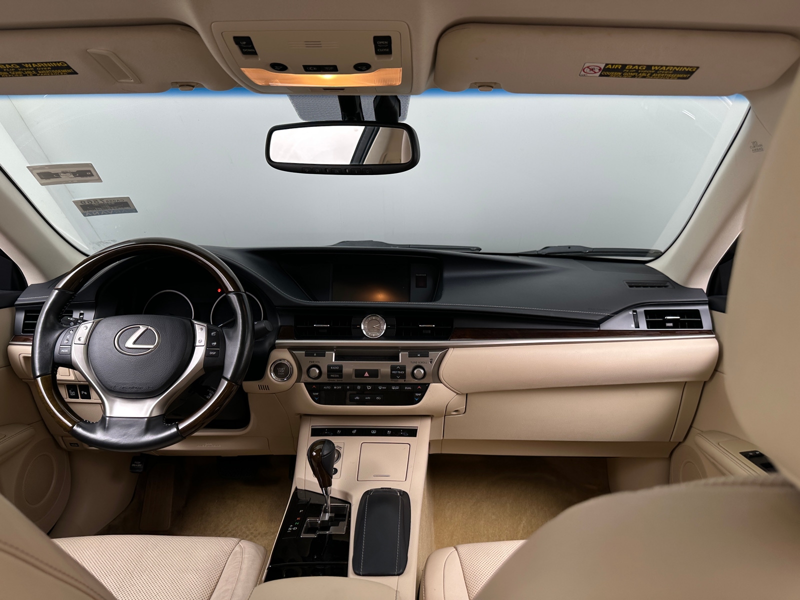 Thumbnail: 2014 Lexus ES - 2