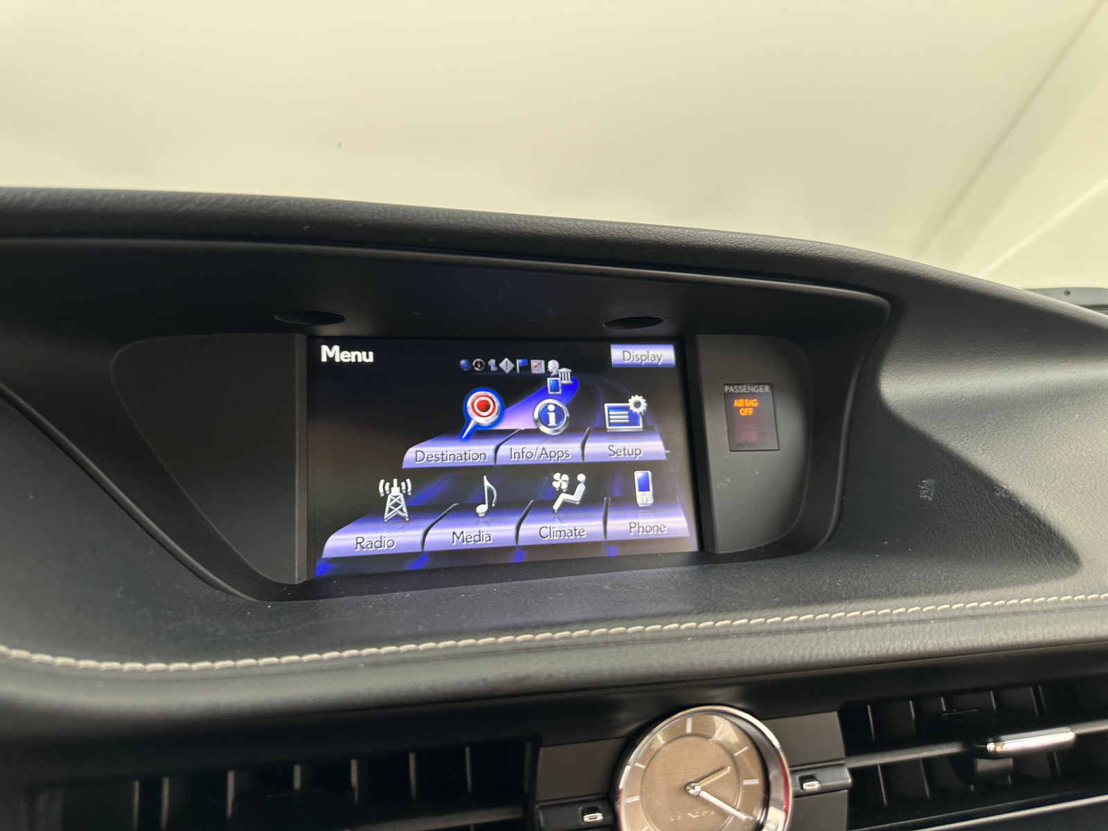 Thumbnail: 2014 Lexus ES - 3