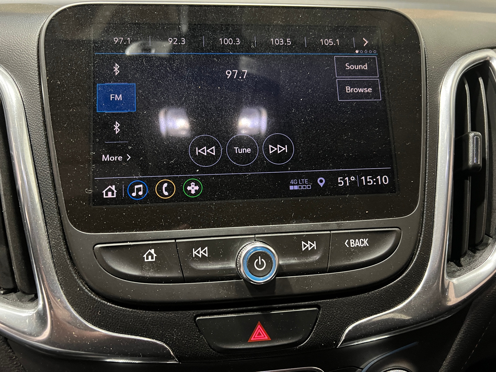 Thumbnail: 2019 Chevrolet Equinox - 3