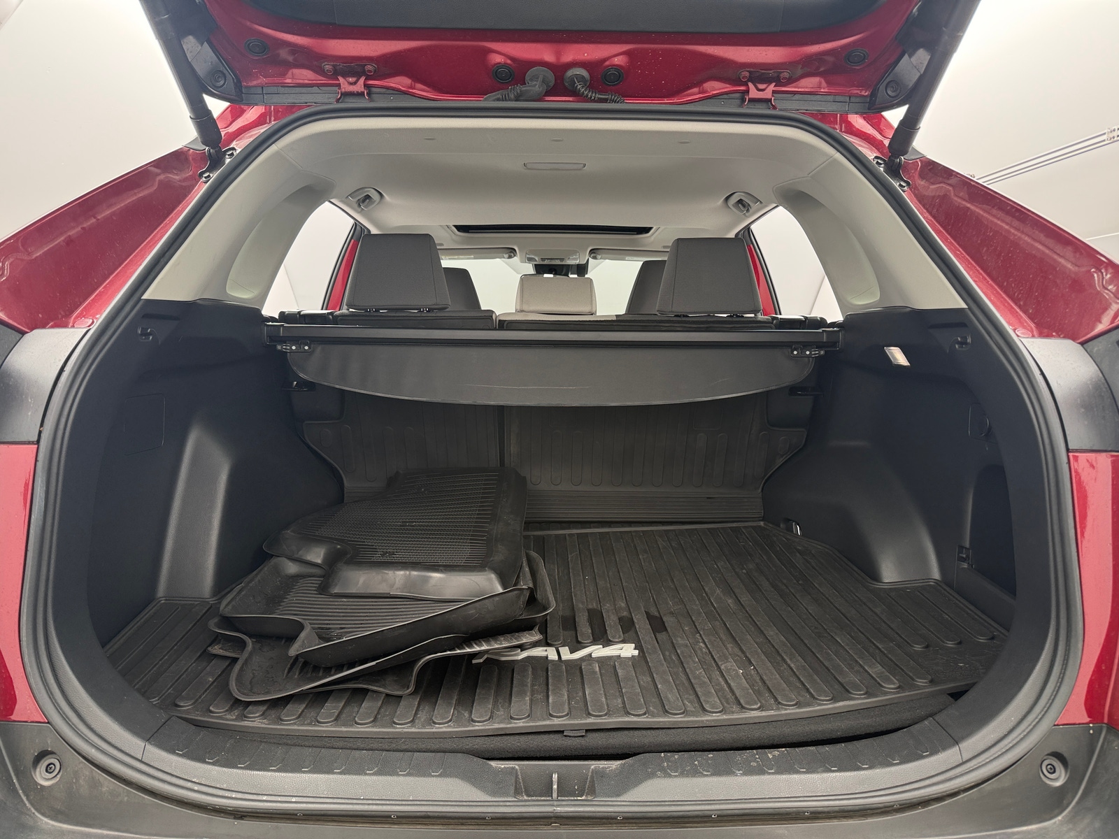 Thumbnail: 2024 Toyota RAV4 - 7