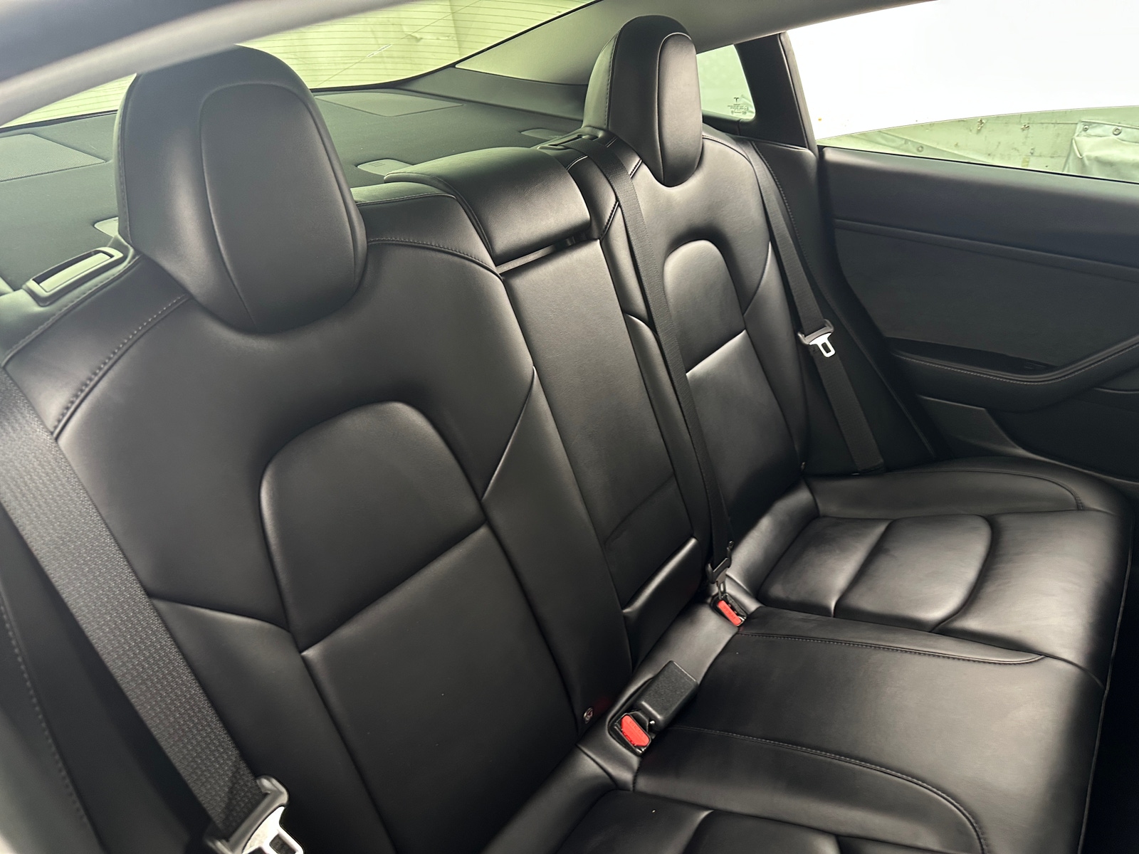 Thumbnail: 2022 Tesla Model 3 - 4