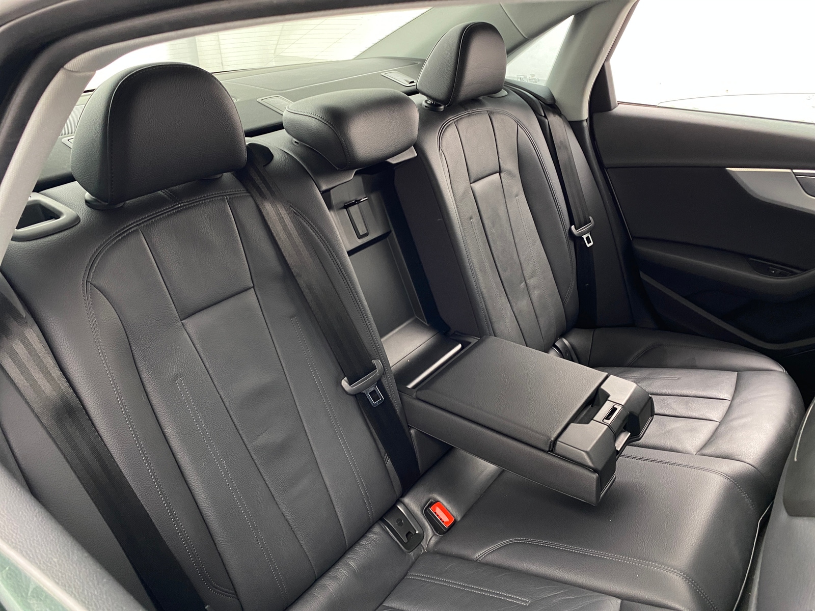 Thumbnail: 2017 Audi A4 - 5