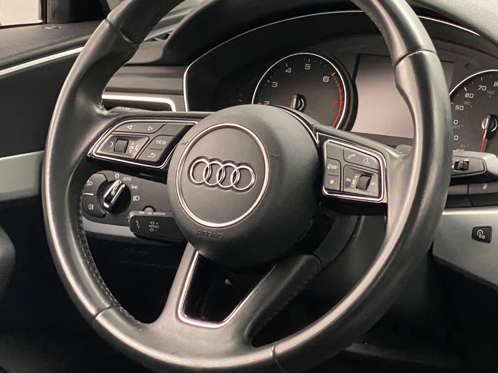 Thumbnail: 2017 Audi A4 - 4