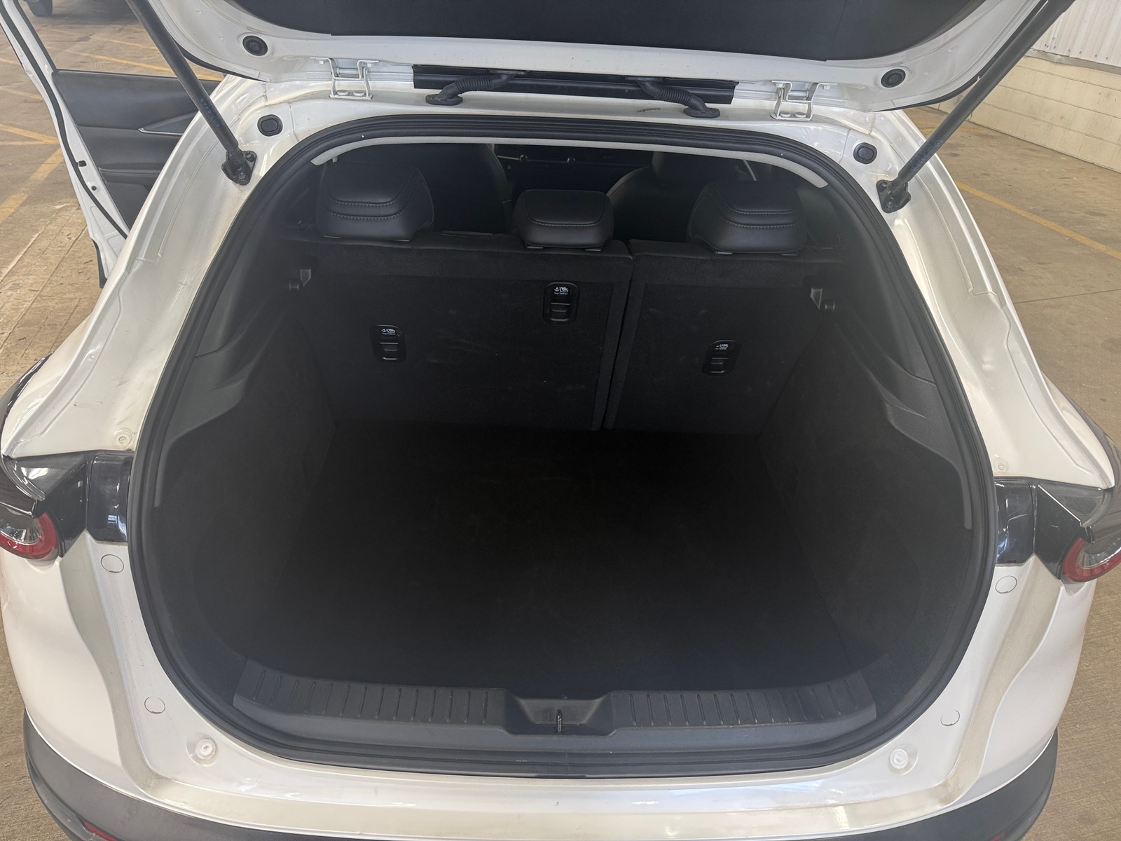 Thumbnail: 2025 Mazda CX-30 - 6