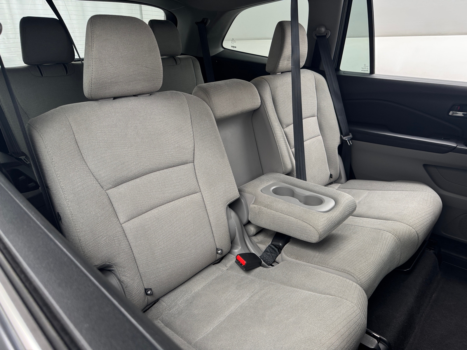 Thumbnail: 2016 Honda Pilot - 6