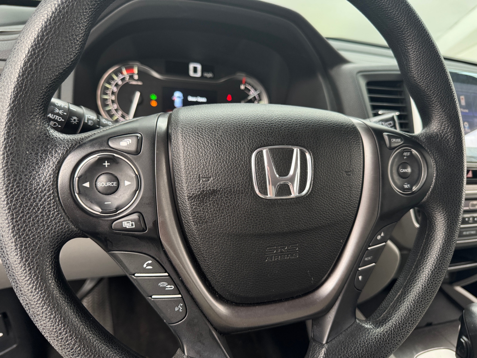 Thumbnail: 2016 Honda Pilot - 5