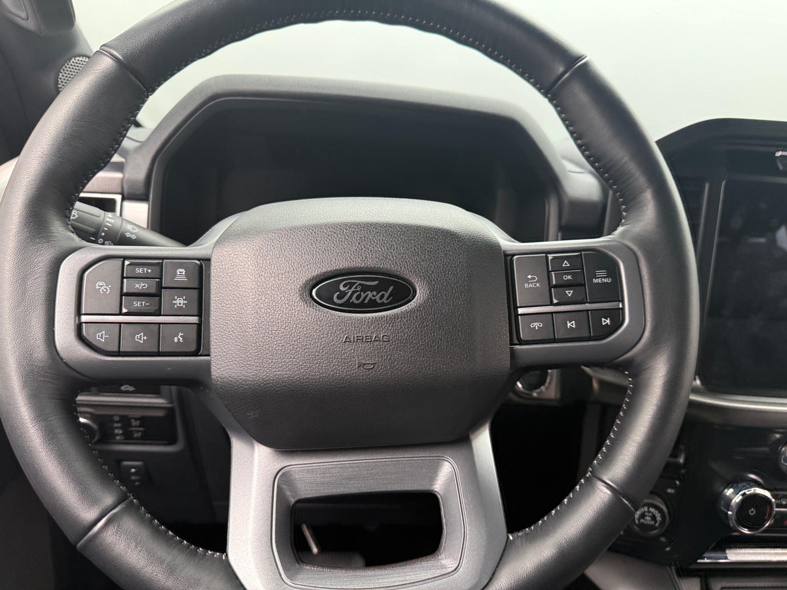 Thumbnail: 2024 Ford Econoline - 4