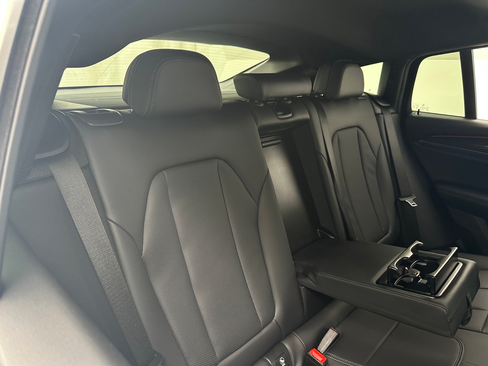 Thumbnail: 2022 BMW X4 - 5