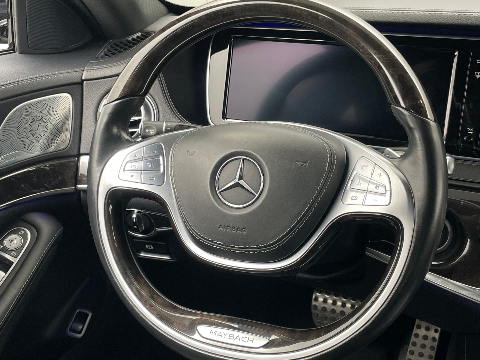 Thumbnail: 2016 Mercedes-Benz S-Class - 4