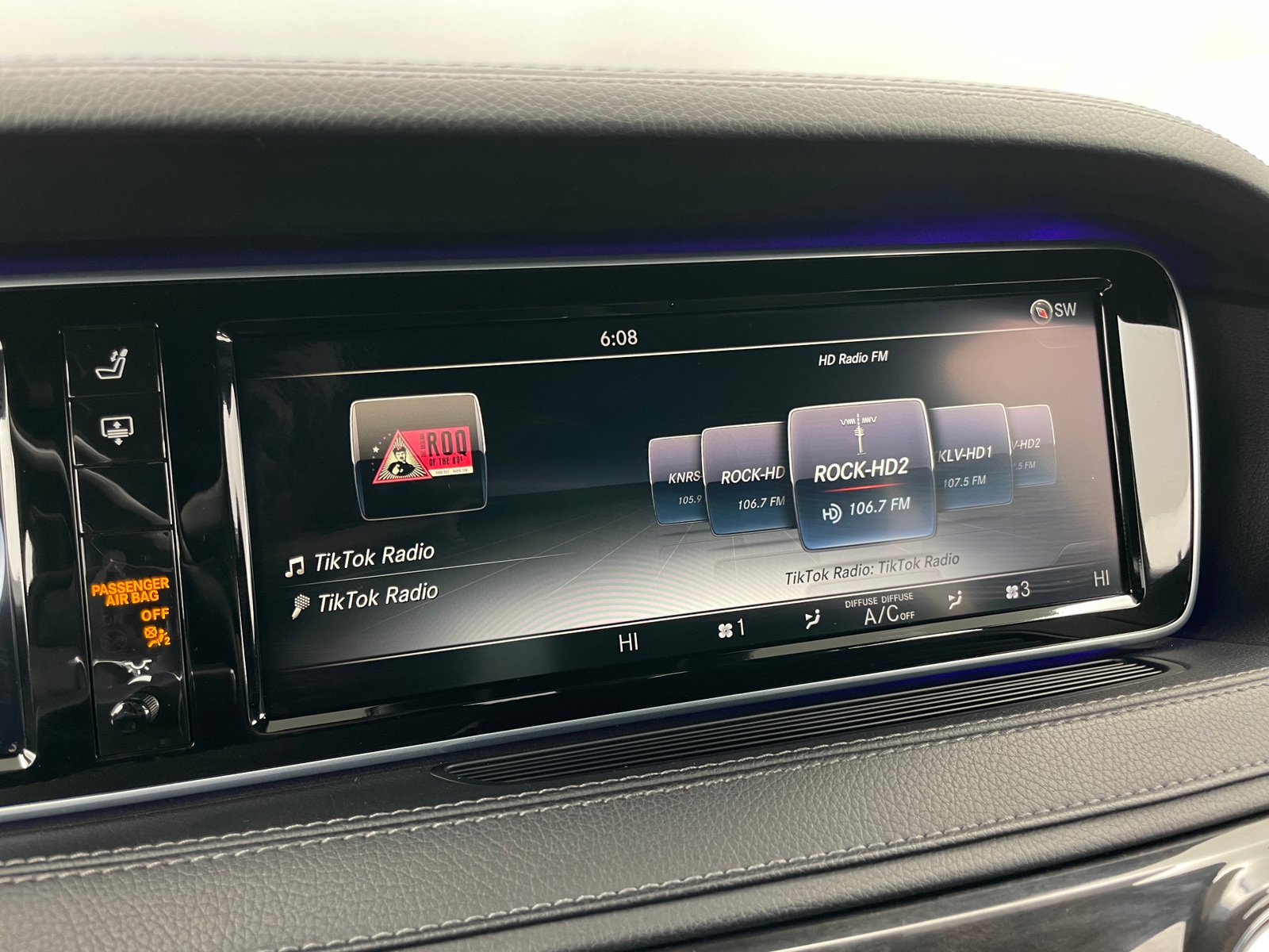 Thumbnail: 2016 Mercedes-Benz S-Class - 3