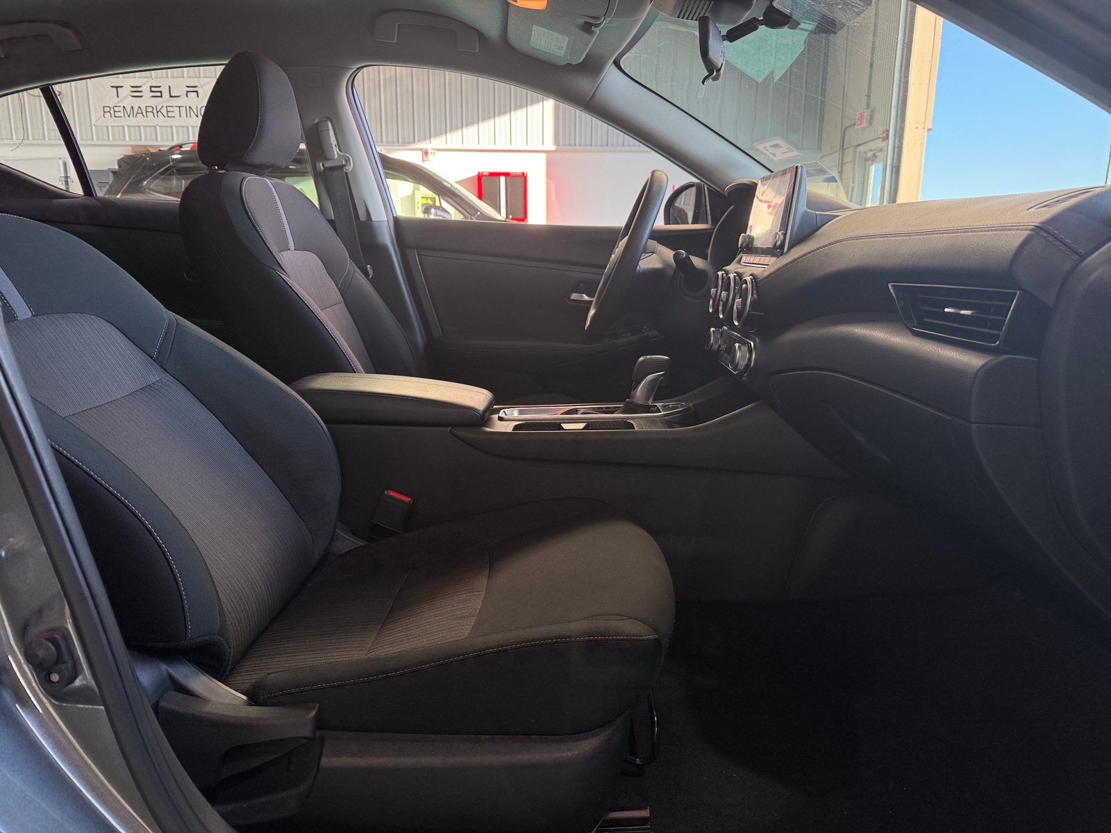 Thumbnail: 2025 Nissan Sentra - 2