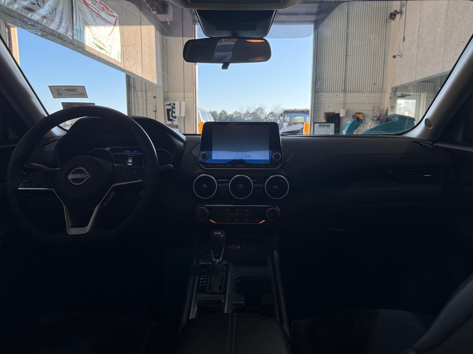 Thumbnail: 2025 Nissan Sentra - 3