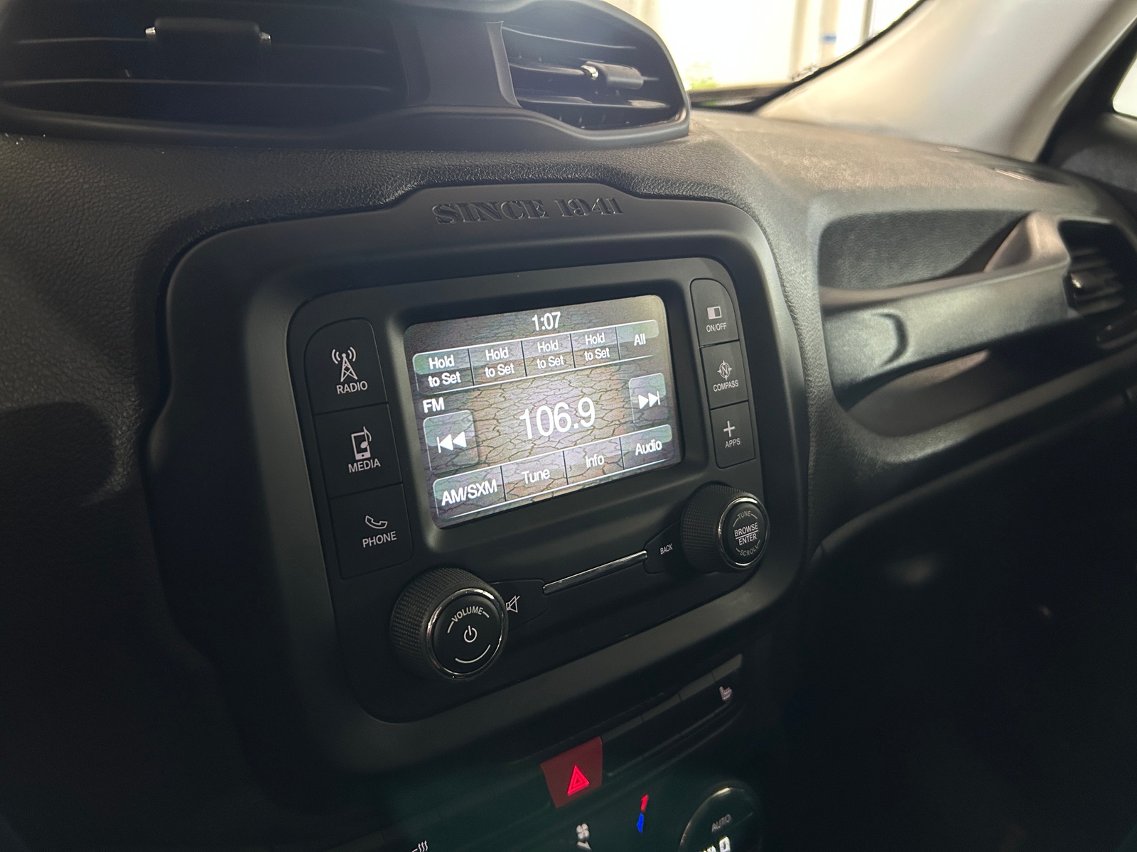 Thumbnail: 2017 Jeep Renegade - 4