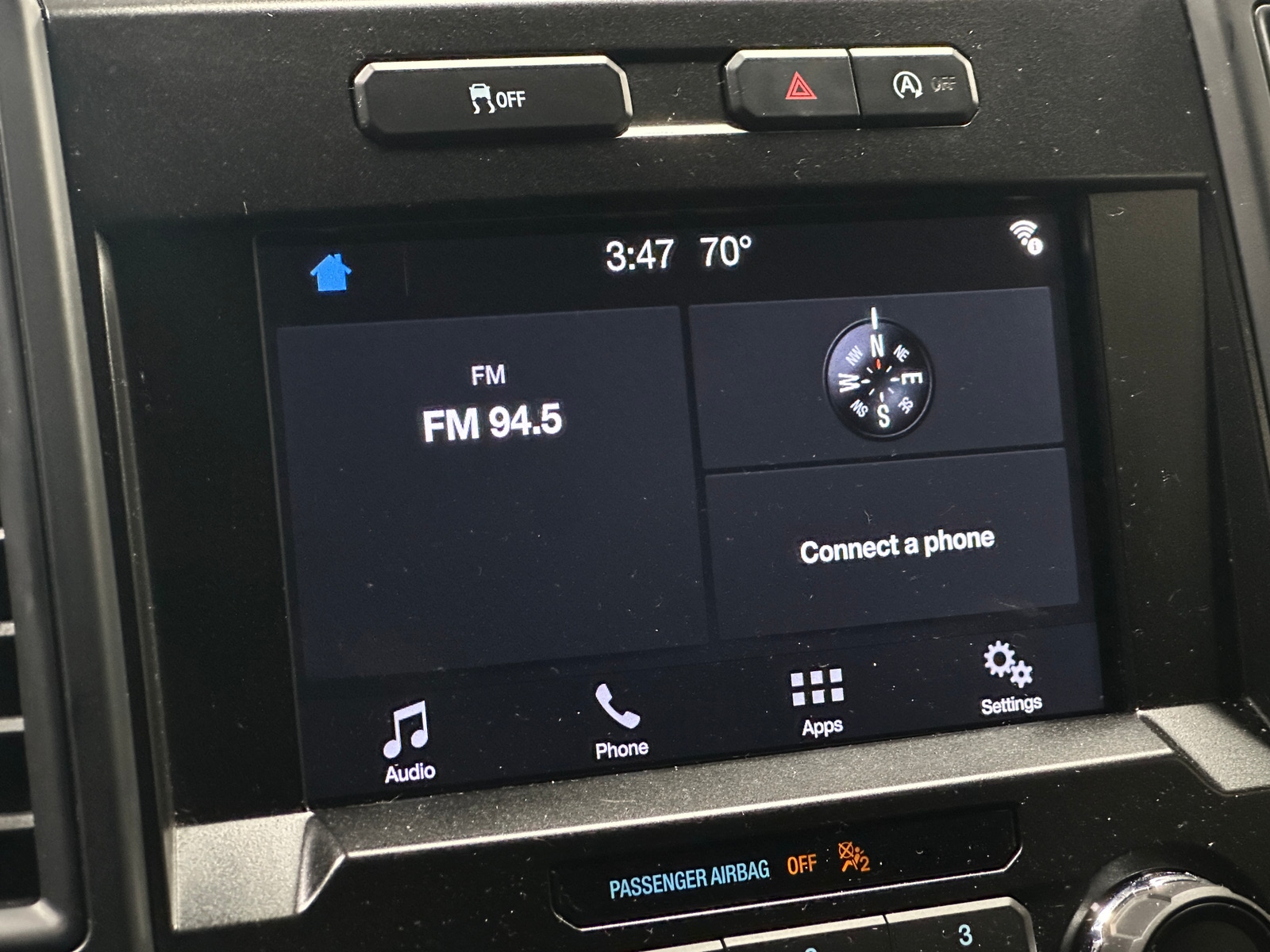 Thumbnail: 2019 Ford Econoline - 4