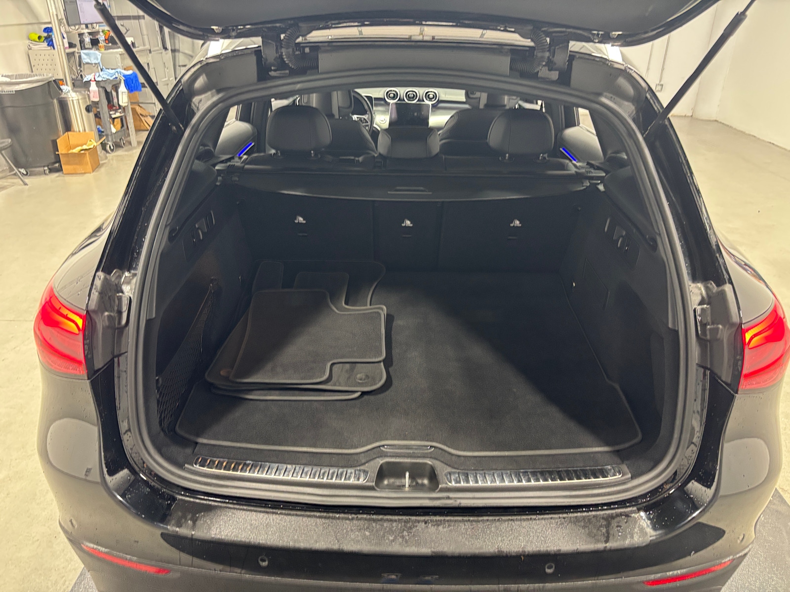 Thumbnail: 2024 Mercedes-Benz GLC - 6