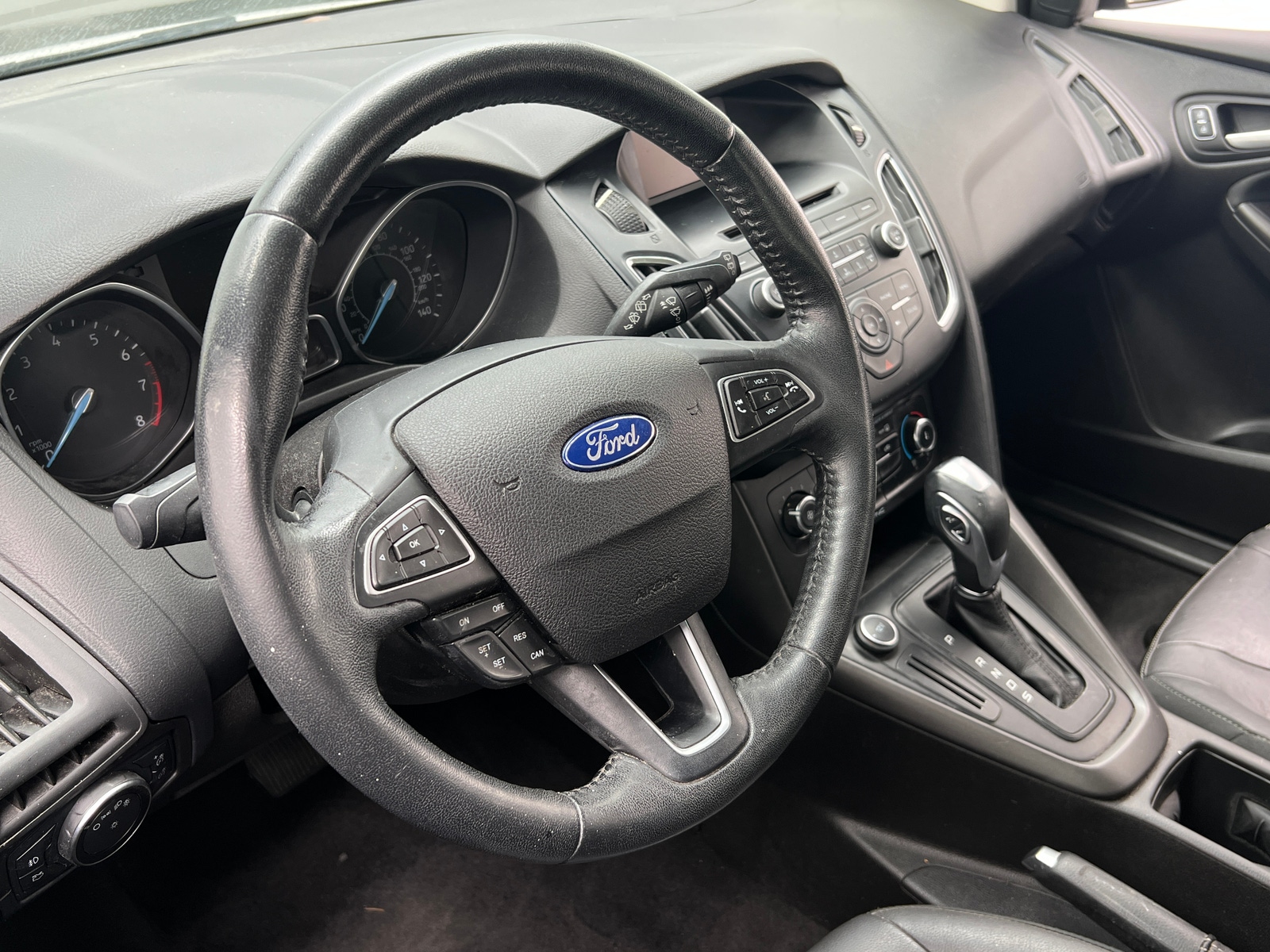 Thumbnail: 2015 Ford Focus - 4