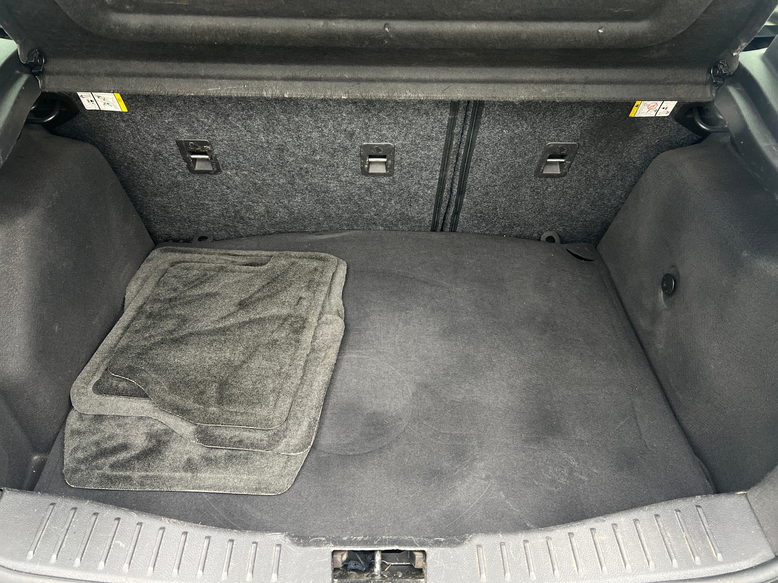 Thumbnail: 2015 Ford Focus - 6