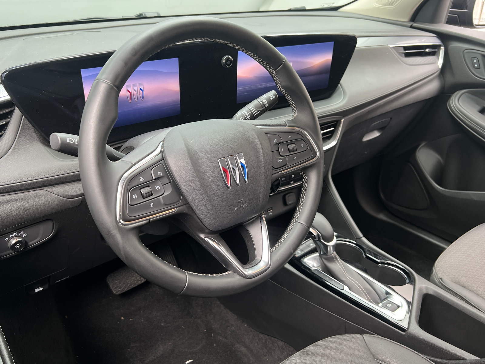 Thumbnail: 2025 Buick Encore GX - 5