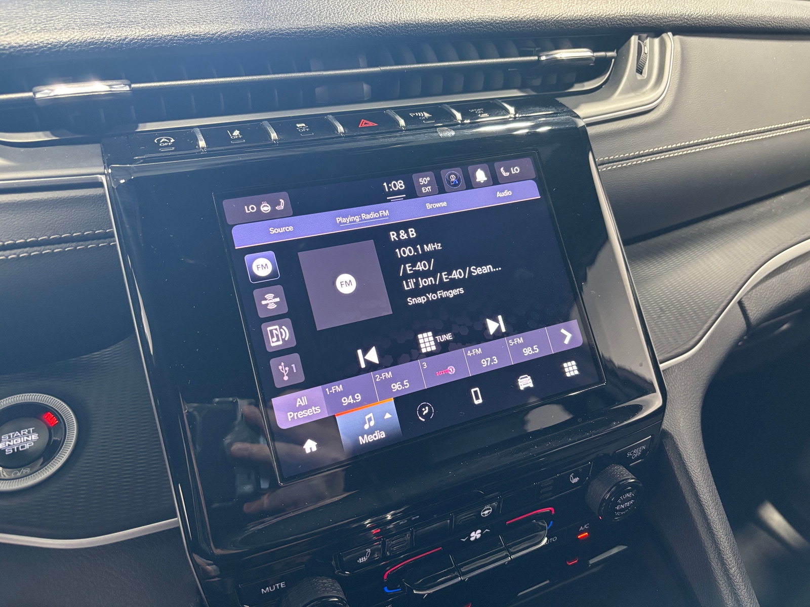 Thumbnail: 2025 Jeep Grand Cherokee - 3