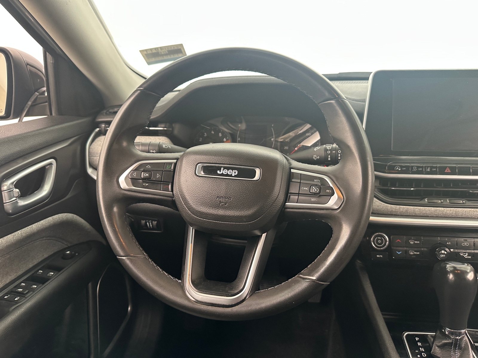 Thumbnail: 2022 Jeep Compass - 5