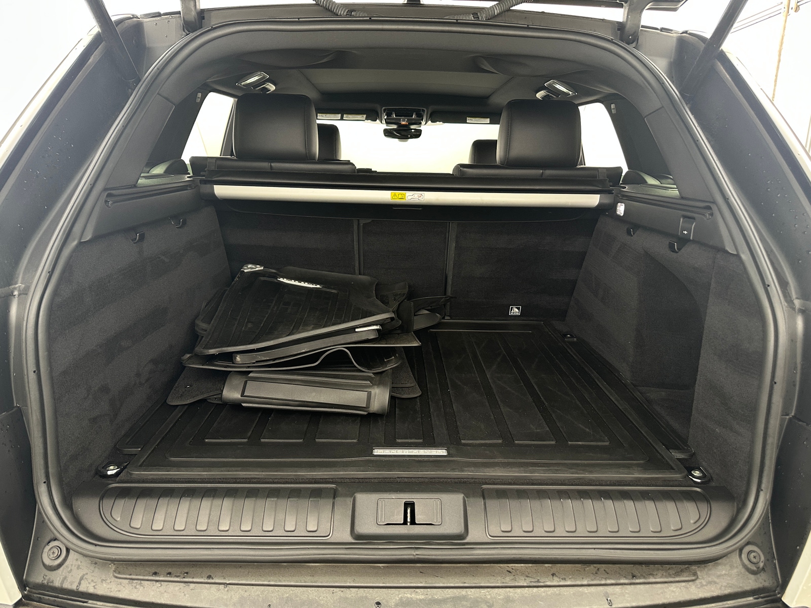 Thumbnail: 2017 Land Rover Range Rover Sport - 6