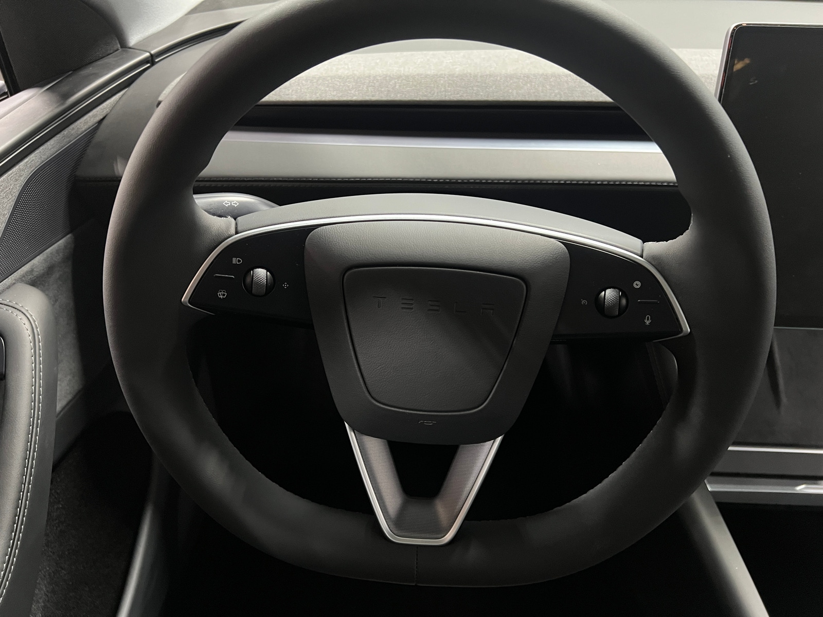 Thumbnail: 2026 Tesla Model Y - 4