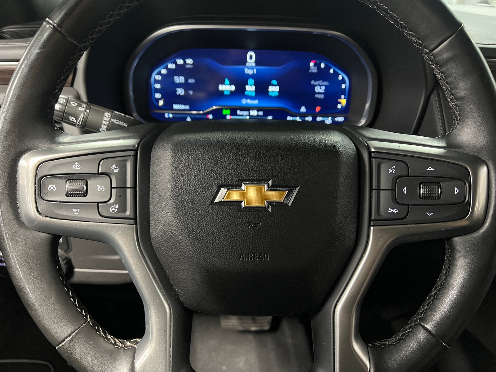 Thumbnail: 2023 Chevrolet Tahoe - 4