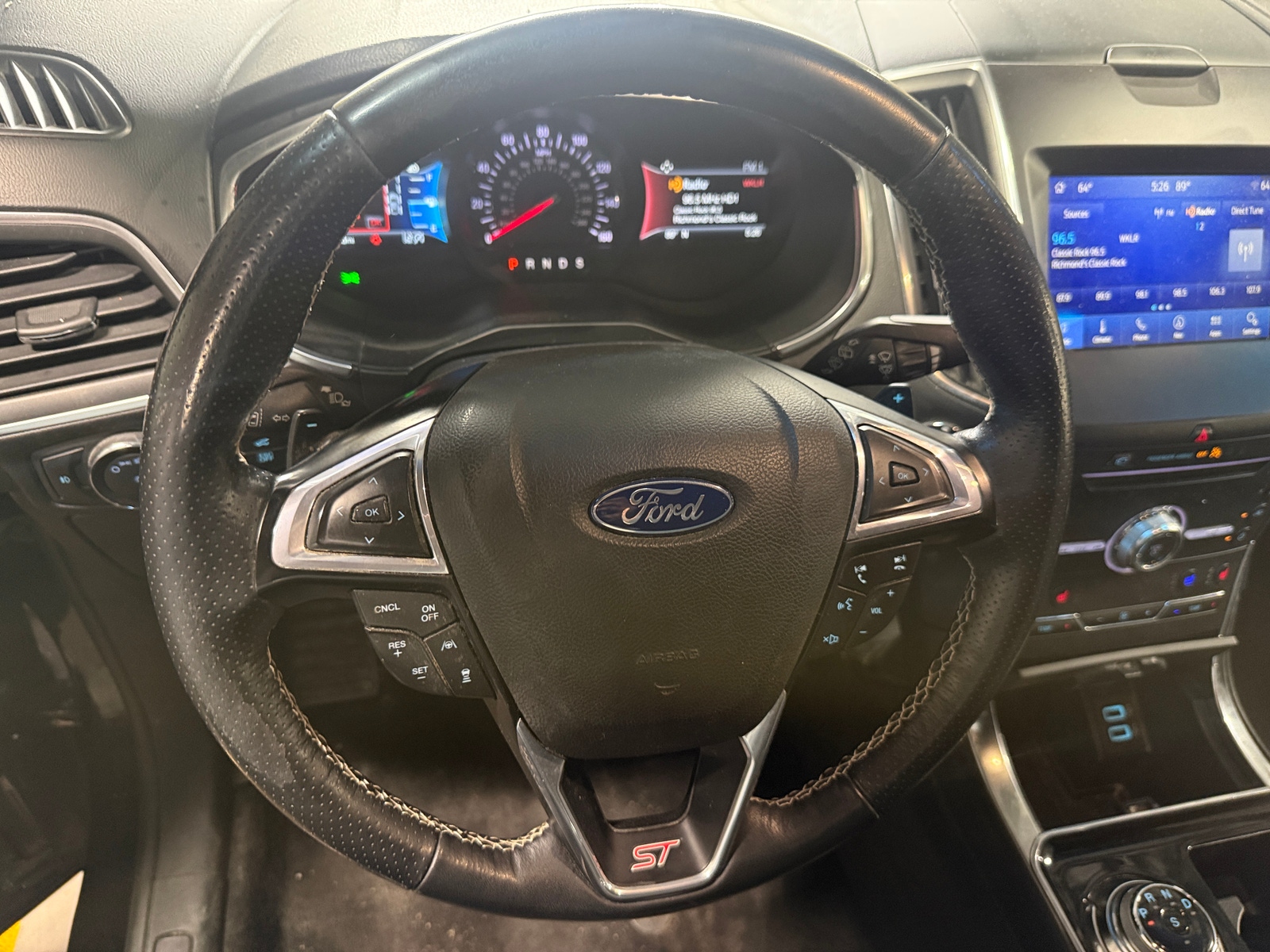 Thumbnail: 2019 Ford Edge - 5