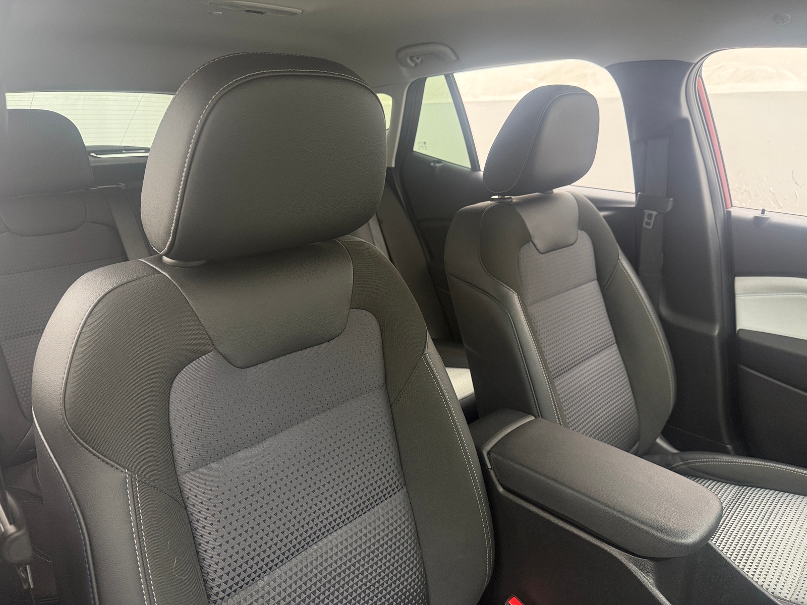 Thumbnail: 2025 Chevrolet Trax - 2