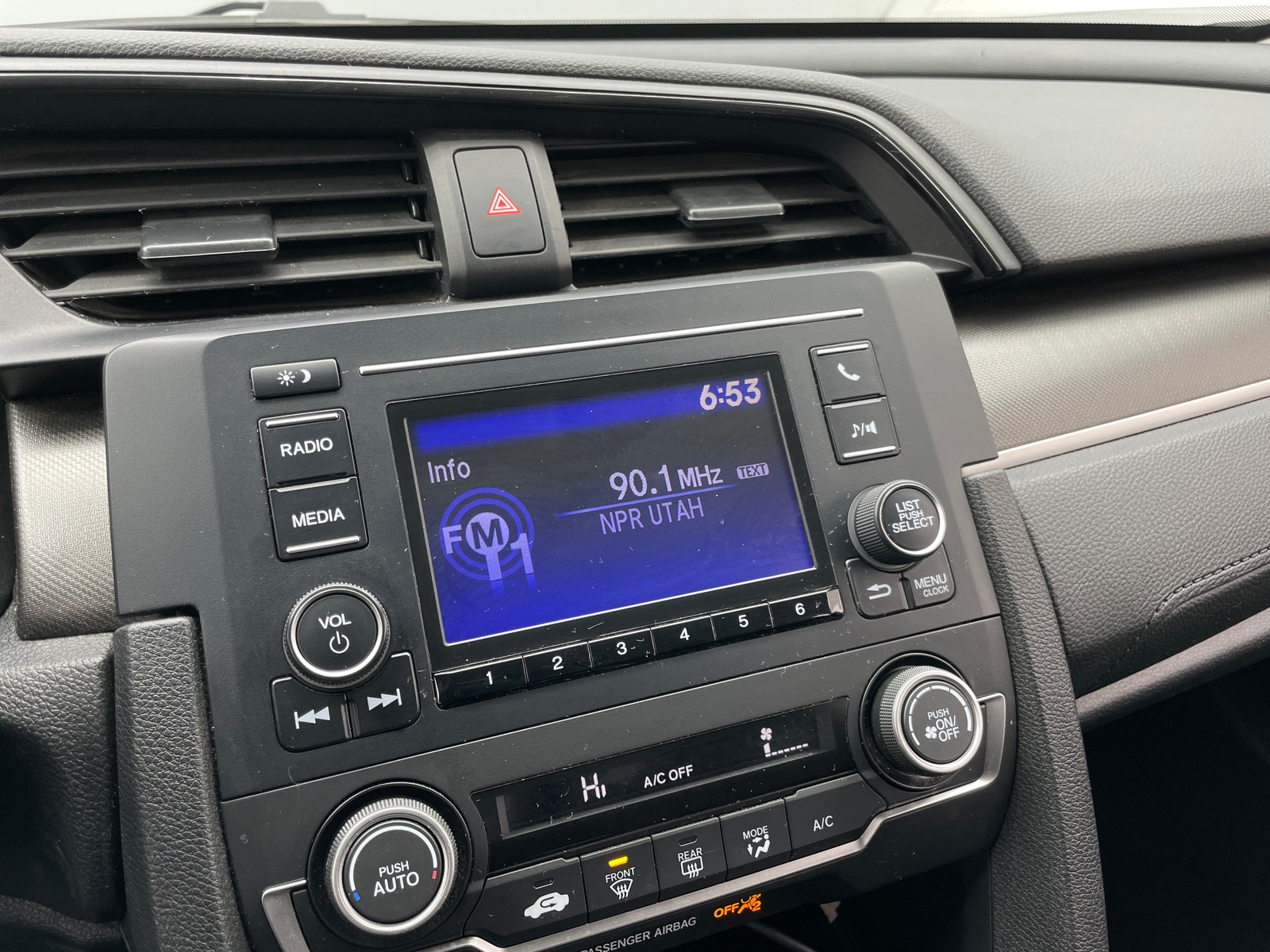 Thumbnail: 2019 Honda Civic - 4