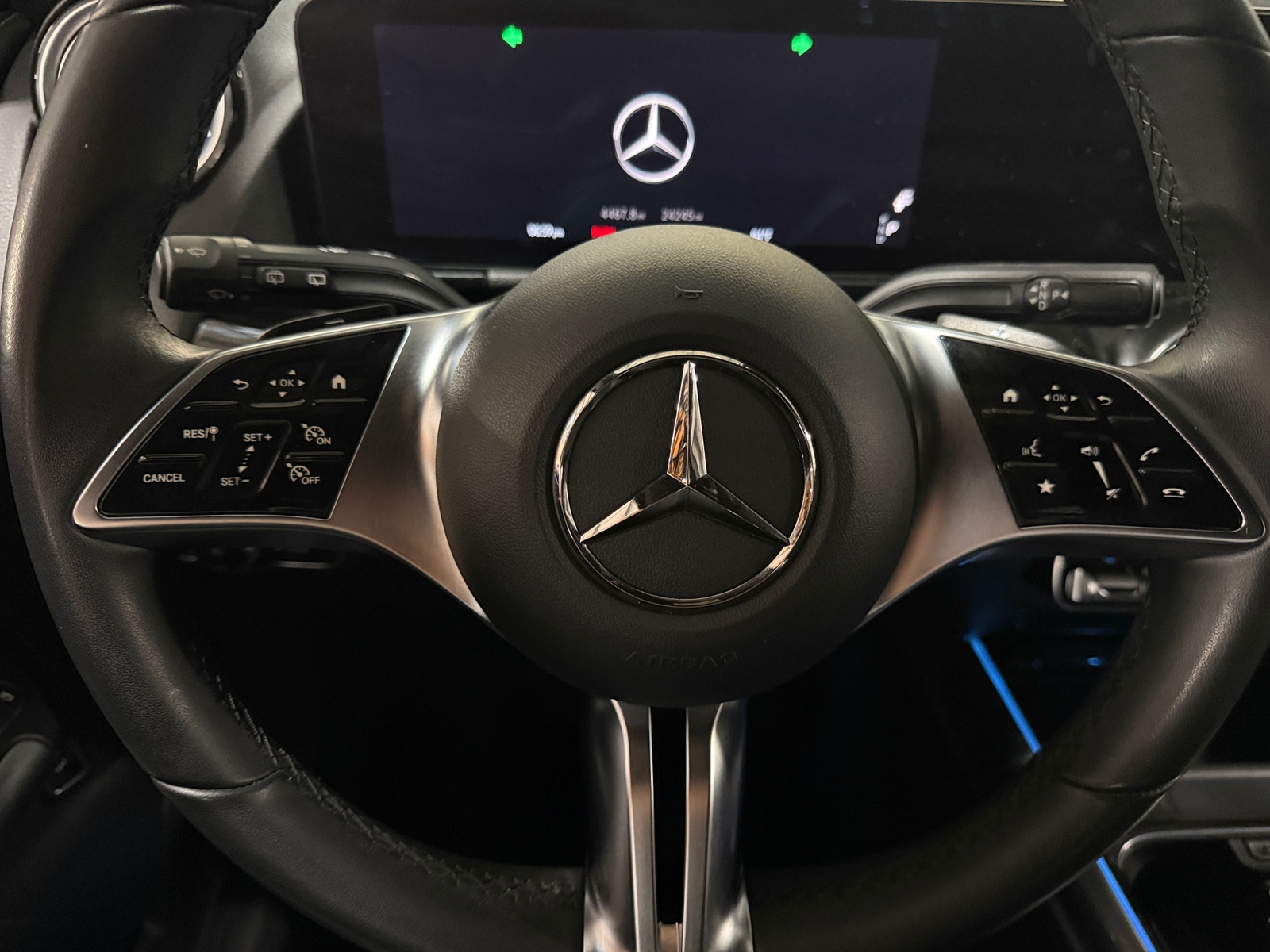 Thumbnail: 2025 Mercedes-Benz GLA - 4