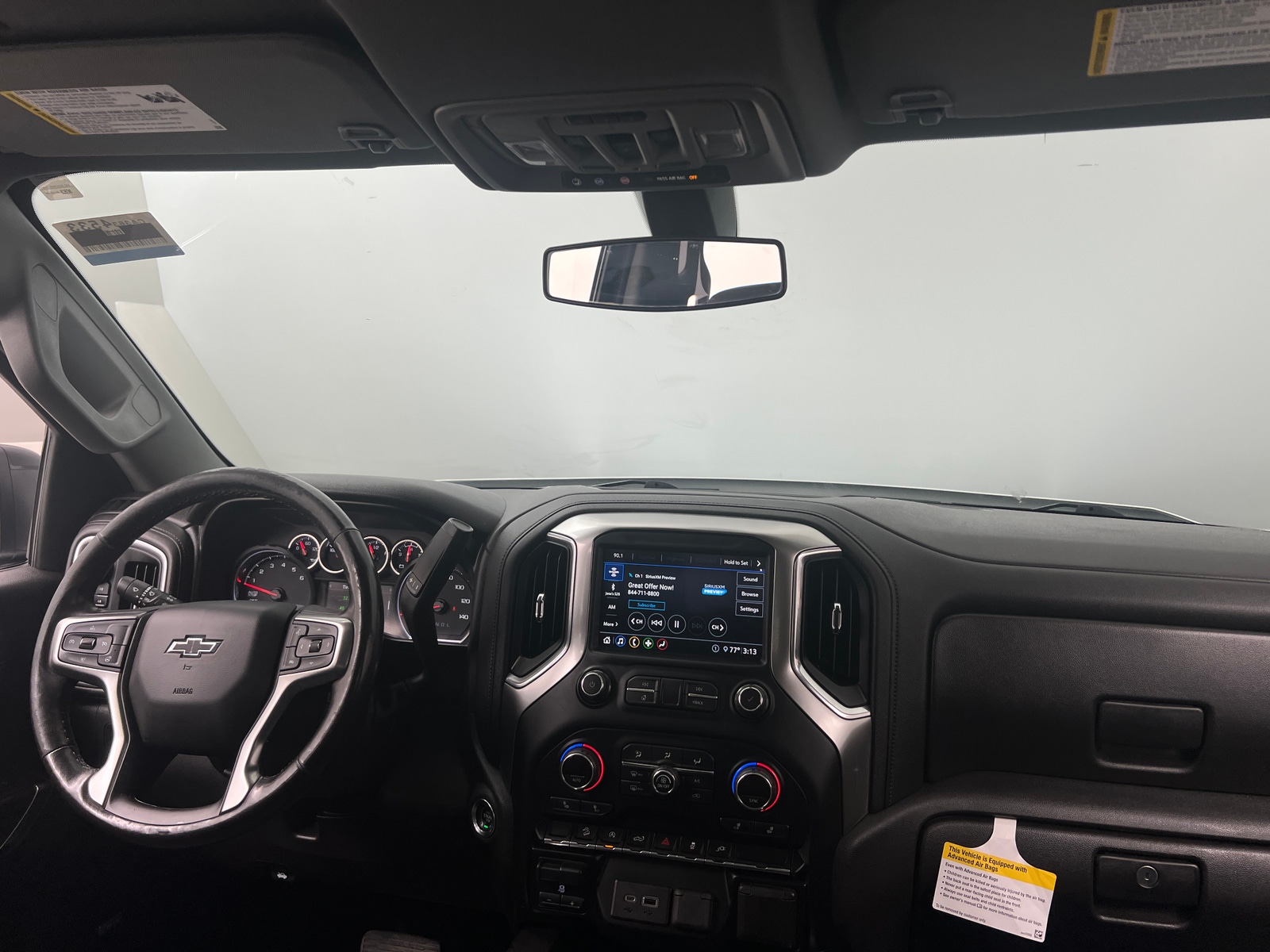 Thumbnail: 2020 Chevrolet Silverado 1500 - 3