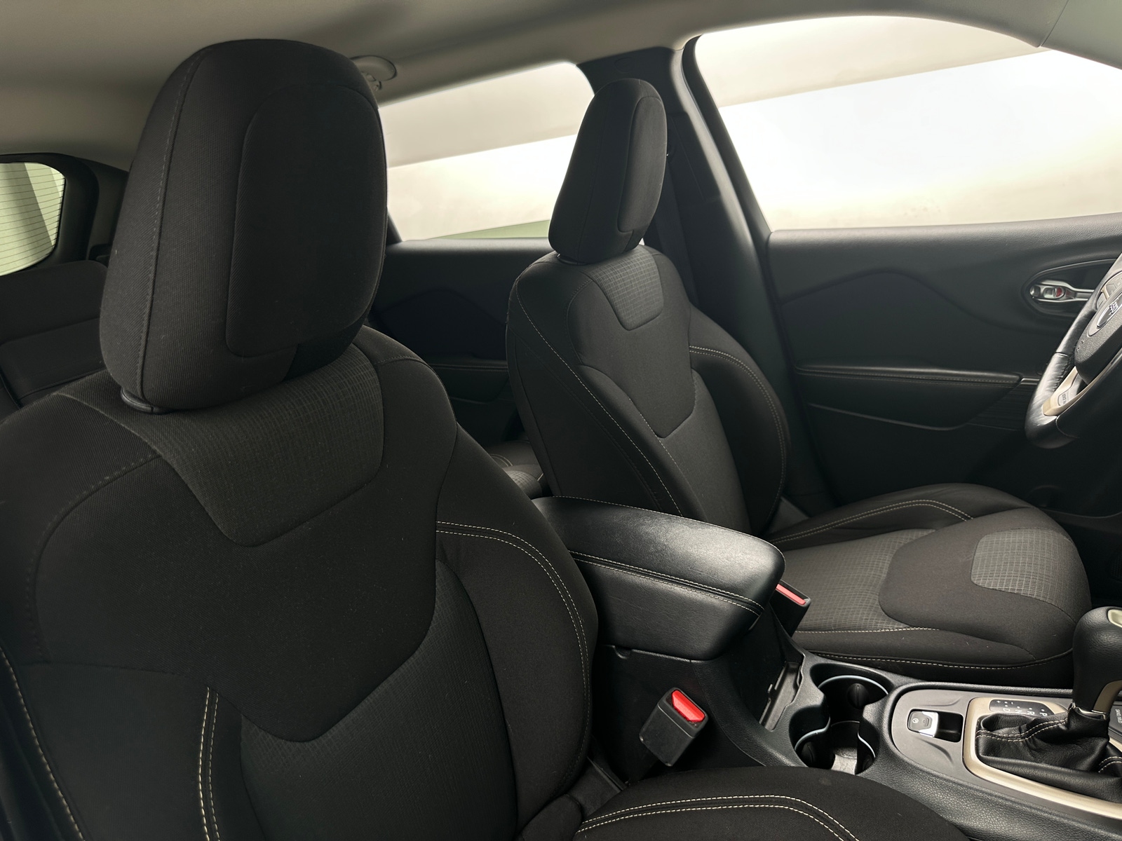 Thumbnail: 2016 Jeep Cherokee - 2