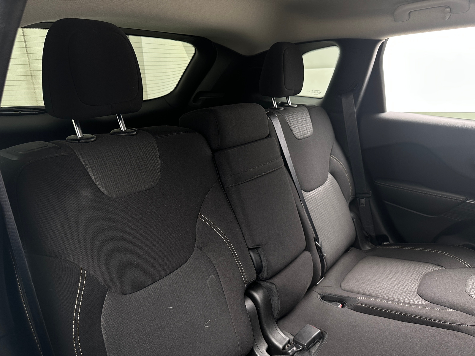 Thumbnail: 2016 Jeep Cherokee - 6