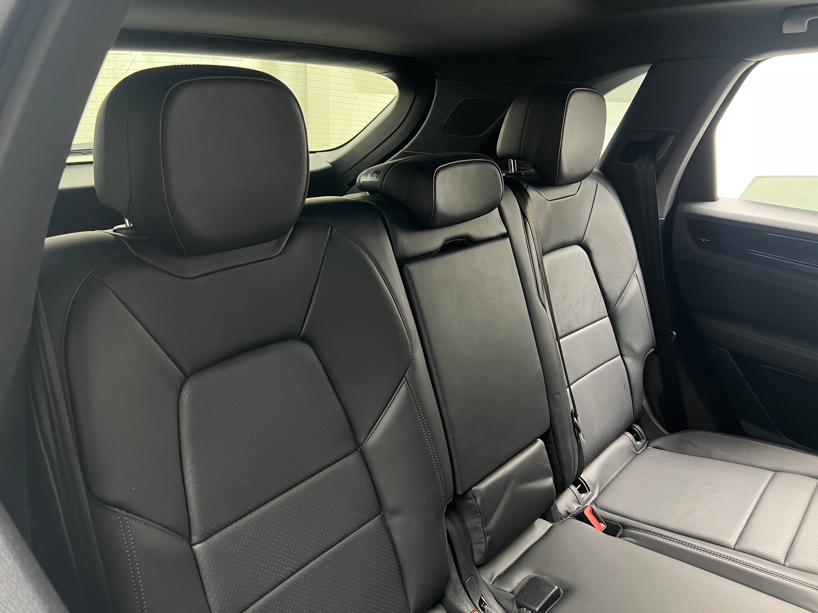 Thumbnail: 2019 Porsche Cayenne - 5