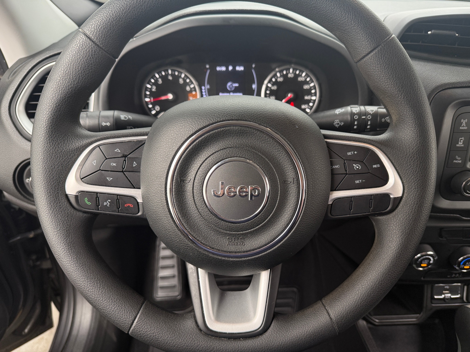 Thumbnail: 2019 Jeep Renegade - 5