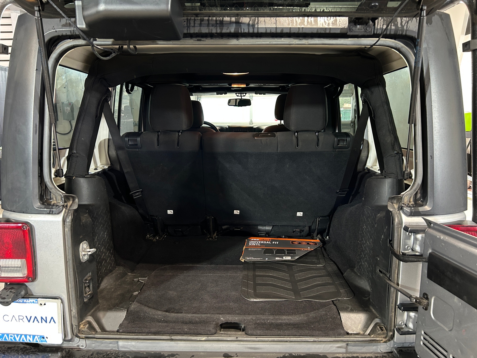 Thumbnail: 2016 Jeep Wrangler - 7