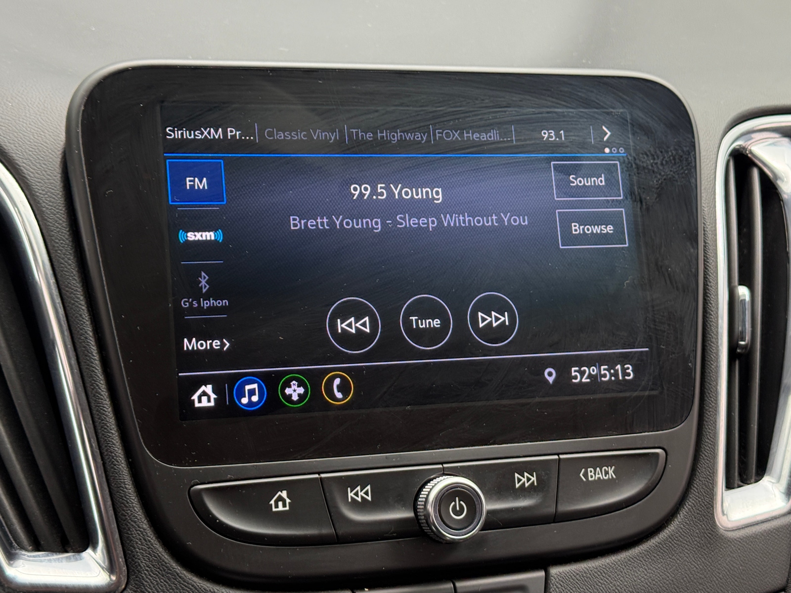 Thumbnail: 2020 Chevrolet Malibu - 4