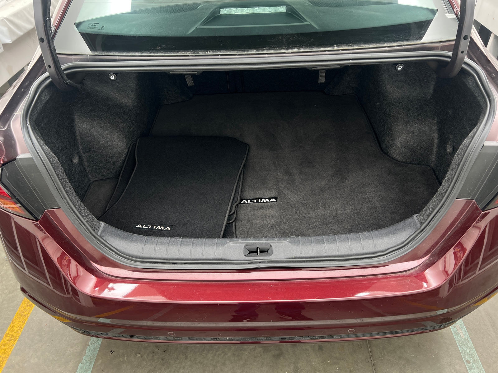 Thumbnail: 2025 Nissan Altima - 7