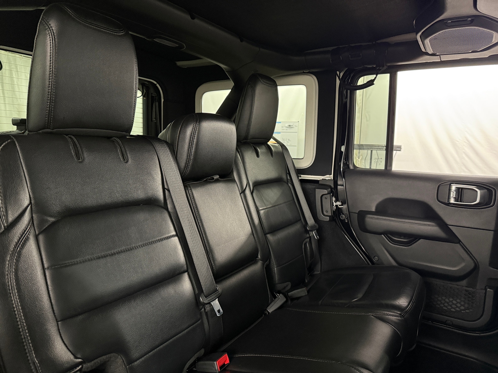 Thumbnail: 2020 Jeep Wrangler - 5