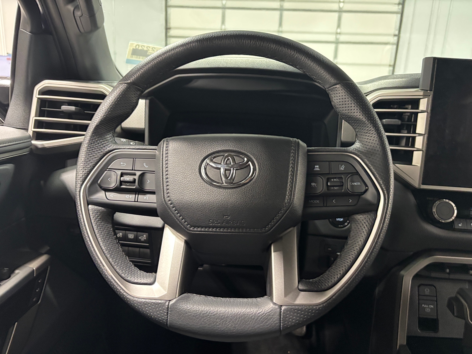 Thumbnail: 2025 Toyota Tundra - 5