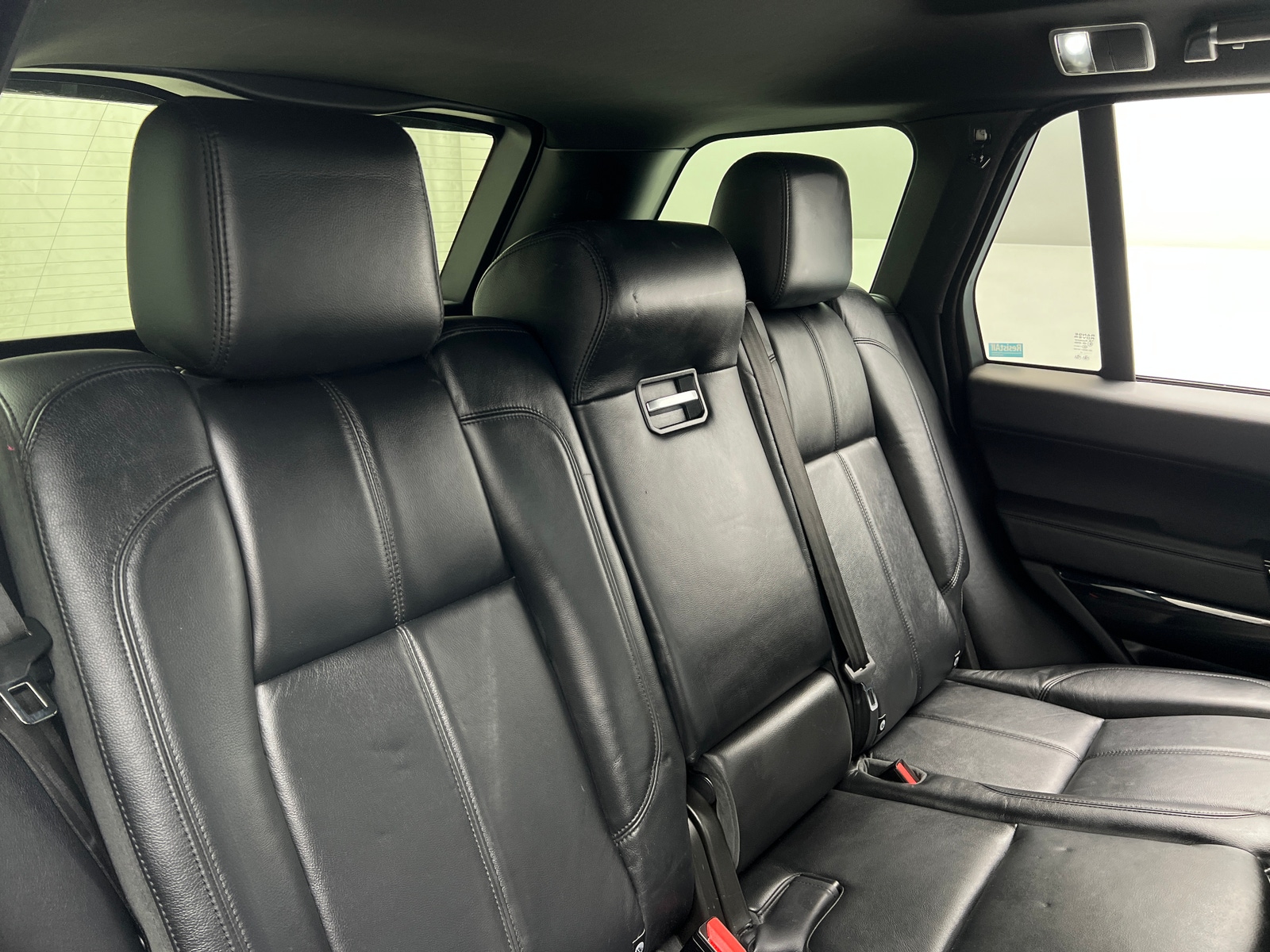 Thumbnail: 2017 Land Rover Range Rover - 5