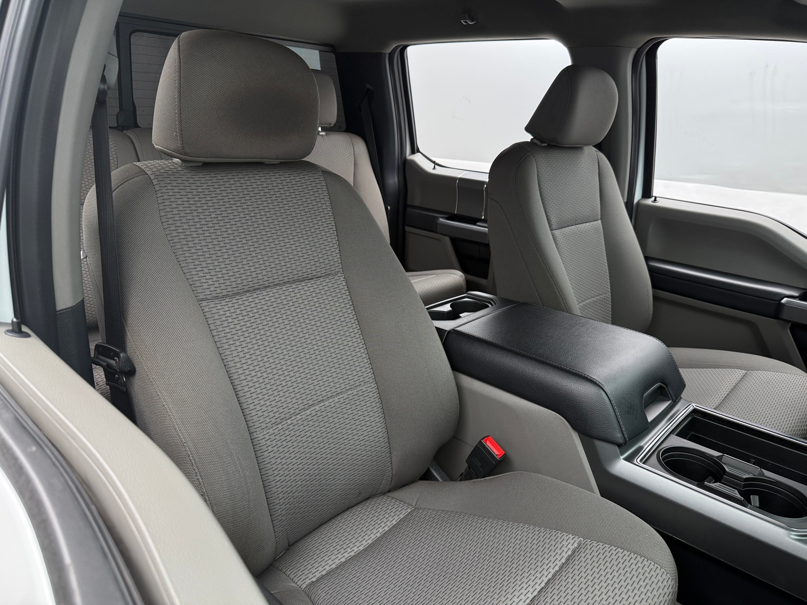 Thumbnail: 2022 Ford Econoline - 2