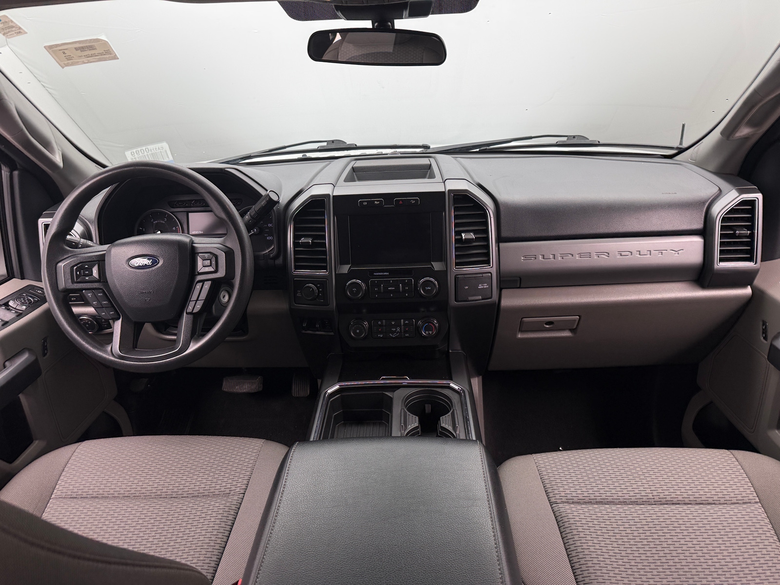 Thumbnail: 2022 Ford Econoline - 3