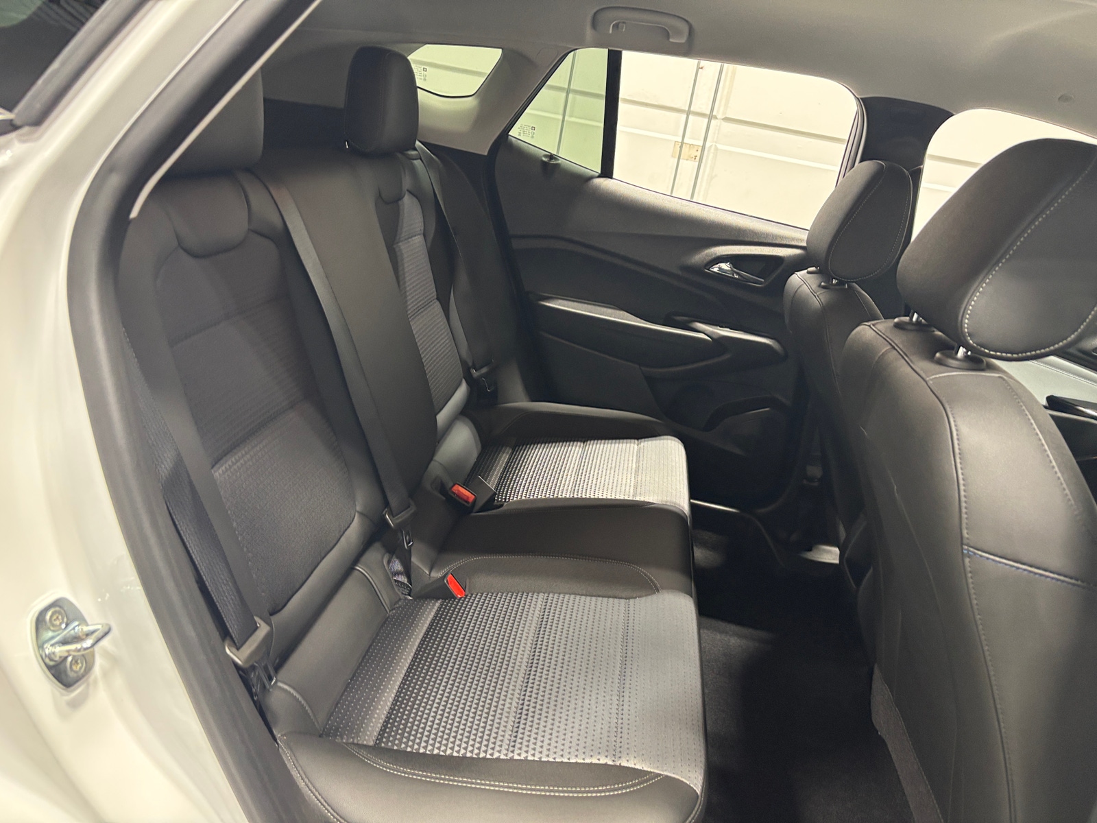 Thumbnail: 2024 Chevrolet Trax - 6