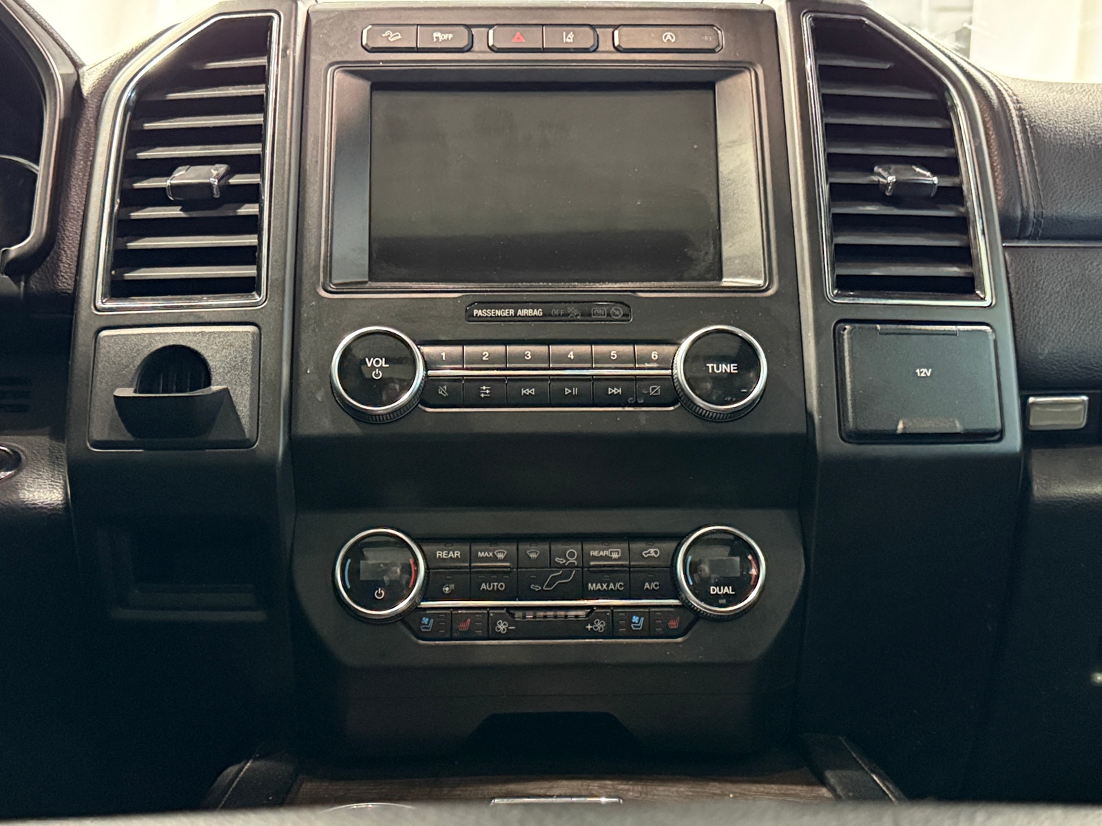 Thumbnail: 2020 Ford Expedition MAX - 3