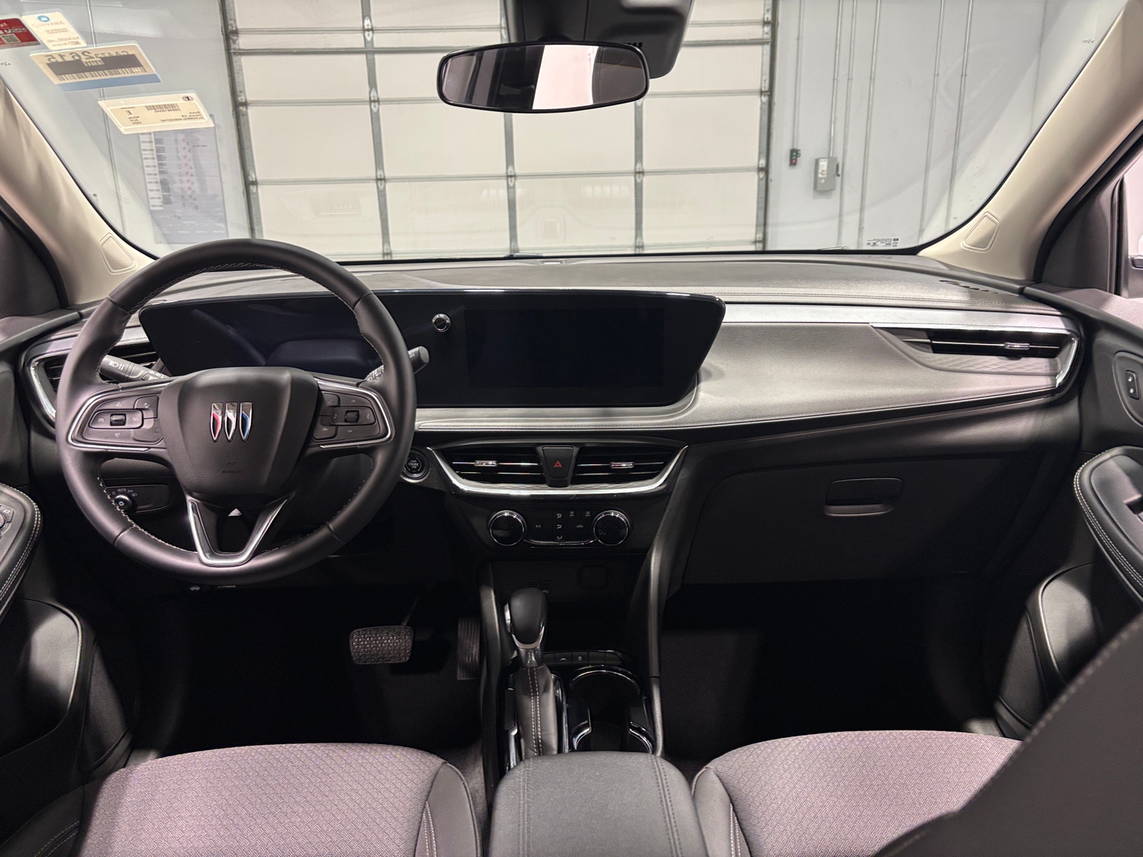 Thumbnail: 2025 Buick Encore GX - 3