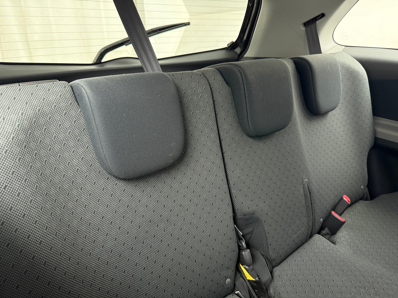 Thumbnail: 2011 Toyota Yaris - 5