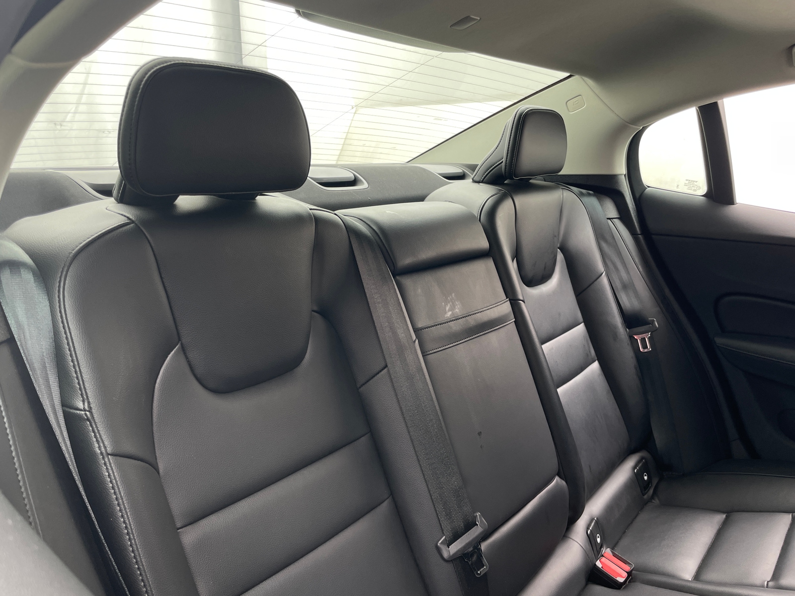 Thumbnail: 2024 Volvo S60 - 6